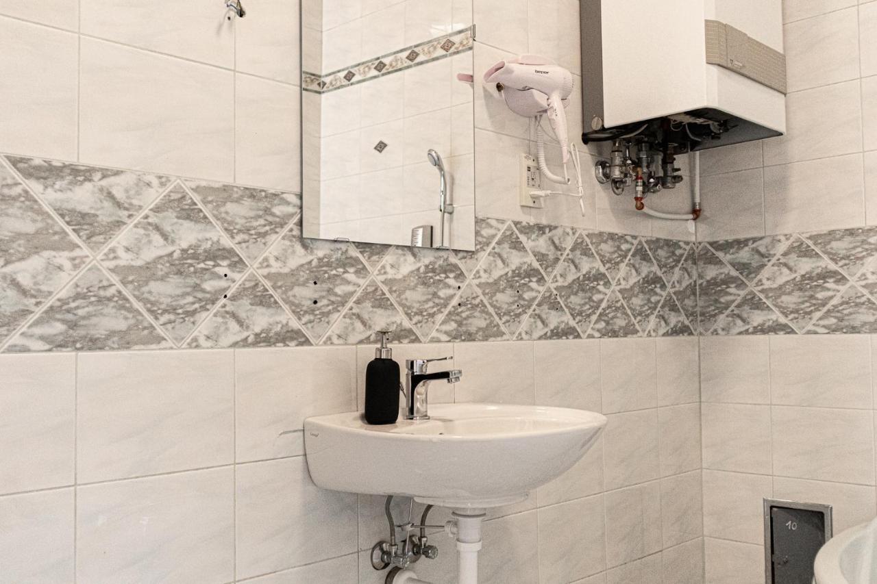 Appartement Brilliant 2Br Apt. Near Akh-Hospital à Vienne Extérieur photo